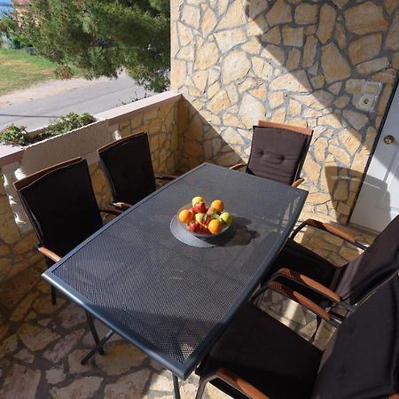 Apartman Bitunjac 고르니 카린 외부 사진