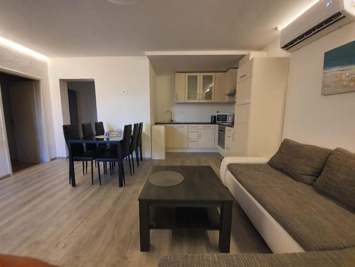 Apartman Bitunjac 고르니 카린 외부 사진
